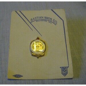 Oil Chemical & Atomic Workers Int'l Union 30 Year Lapel Pin 10k Gold Filled